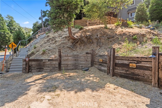 Detail Gallery Image 46 of 53 For 101 State Highway 173, Lake Arrowhead,  CA 92352 - 3 Beds | 3 Baths