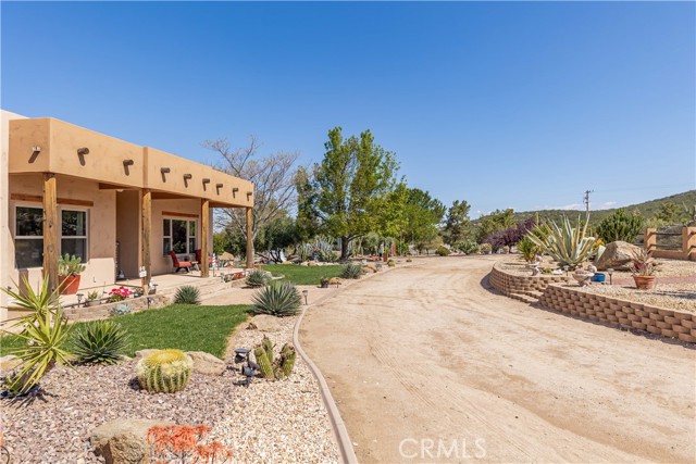 35155 Sawh Court, Sage CA: https://media.crmls.org/medias/18095c8c-ab01-427b-b0c4-75ad8185318b.jpg