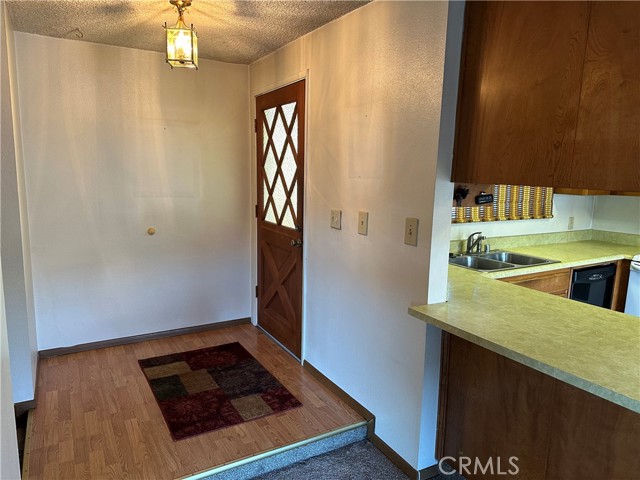 Detail Gallery Image 10 of 20 For 567 Pebble, Clearlake Oaks,  CA 95423 - 3 Beds | 2 Baths