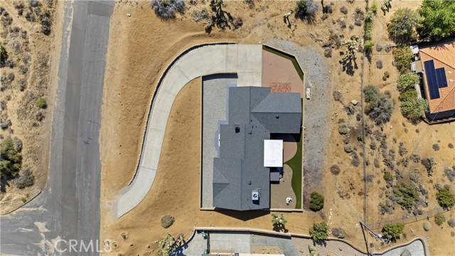 55578 Free Gold Drive, Yucca Valley CA: https://media.crmls.org/medias/180a33c0-daf4-4e69-8201-498ffbe2e694.jpg
