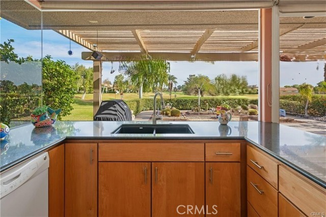 Image 4 of 24 For 21 Colonial  