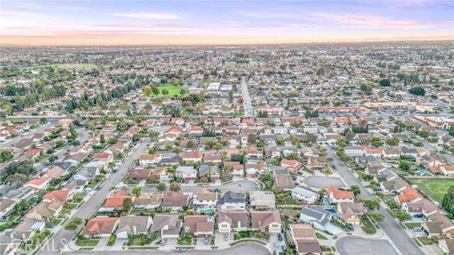 Detail Gallery Image 57 of 68 For 12361 Caravel, Cerritos,  CA 90703 - 5 Beds | 3 Baths