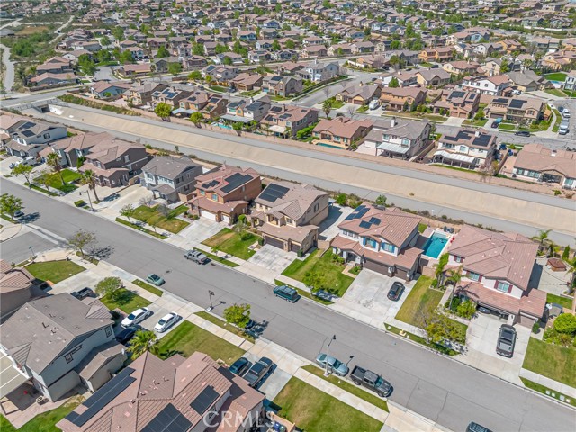 Detail Gallery Image 44 of 45 For 15356 Thistle St, Fontana,  CA 92336 - 5 Beds | 3 Baths