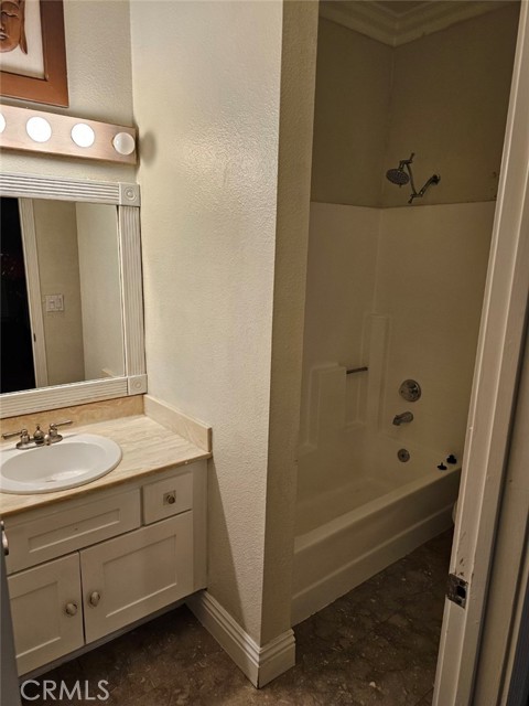 10943 Laurel Canyon Boulevard, A15 photo 8
