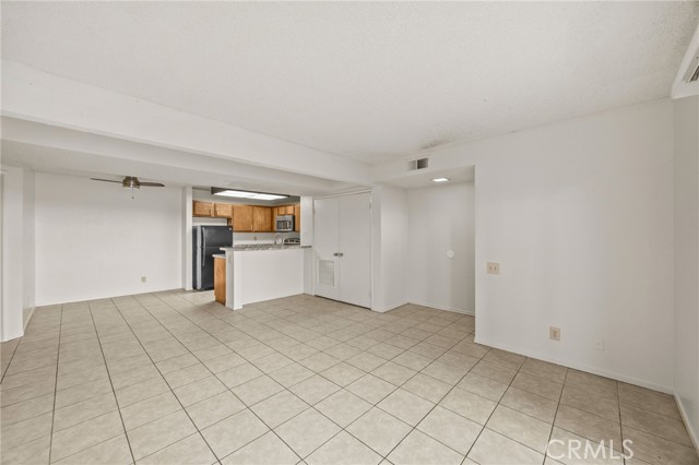Detail Gallery Image 7 of 25 For 1480 W Edgehill Rd #7,  San Bernardino,  CA 92405 - 2 Beds | 1 Baths