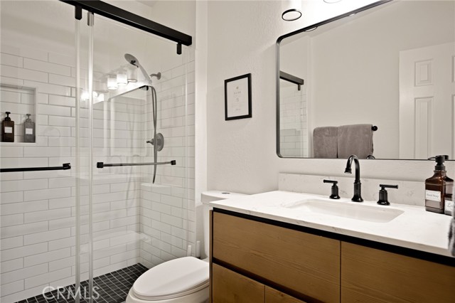 Image 17 of 34 For 30951 Glen Oak