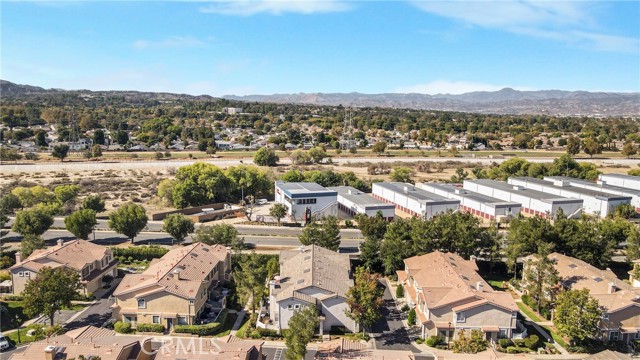 Detail Gallery Image 27 of 33 For 22754 Little Fall Ct, Saugus,  CA 91350 - 3 Beds | 3 Baths