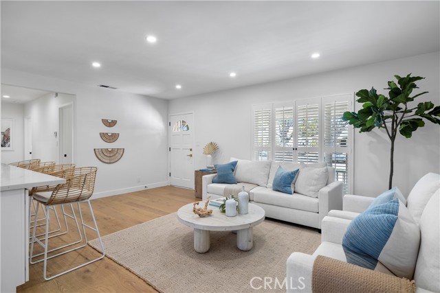 2720 Spreckels Lane, Redondo Beach, California 90278, 3 Bedrooms Bedrooms, ,2 BathroomsBathrooms,Residential,Sold,Spreckels,SB23143094