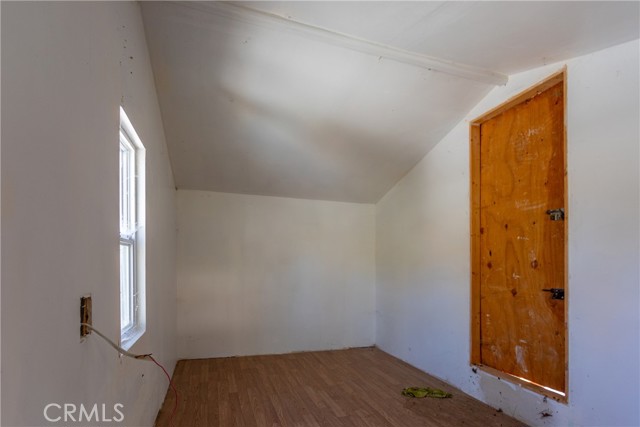 Image 38 of 49 For 13995 Hazel Drive