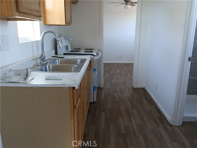 Detail Gallery Image 5 of 9 For 30204 Us Highway 58 #2,  Barstow,  CA 92311 - 1 Beds | 1 Baths