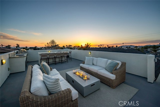 Detail Gallery Image 28 of 38 For 215 Placentia, Pismo Beach,  CA 93449 - 3 Beds | 3/1 Baths