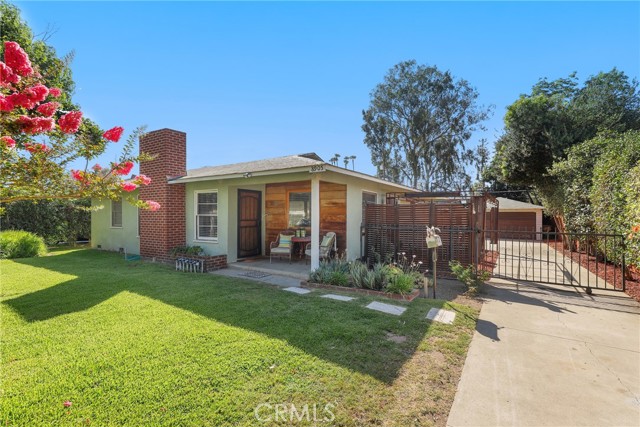 8905 Arrington Ave, Downey, CA 90240 photo 2