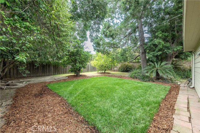 Detail Gallery Image 27 of 31 For 4168 Mary Ellen Ave, Studio City,  CA 91604 - 3 Beds | 2/1 Baths