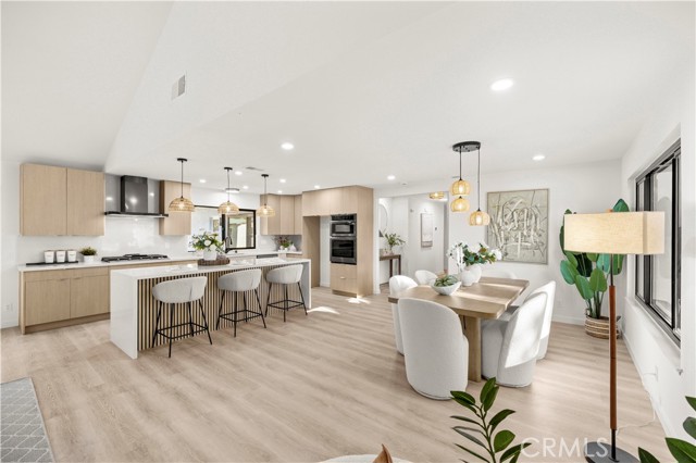 4700 Emerald Avenue, La Verne CA: https://media.crmls.org/medias/180ff9a8-08c7-4c42-87e3-4b100d0c70d6.jpg