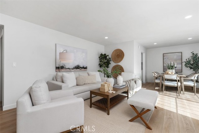 Detail Gallery Image 3 of 32 For 5442 Huntley Ave, Garden Grove,  CA 92845 - 3 Beds | 2 Baths