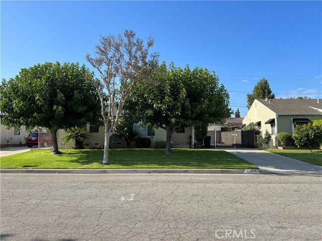MLS# DW23144185