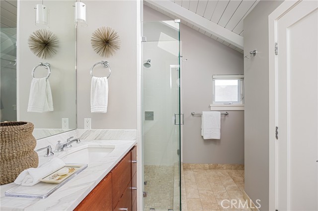 Detail Gallery Image 16 of 31 For 507 1/2 Poppy Ave, Corona Del Mar,  CA 92625 - 2 Beds | 2 Baths