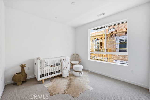 Detail Gallery Image 17 of 29 For 9425 N Sepulveda Blvd. #3,  North Hills,  CA 91343 - 2 Beds | 2/1 Baths