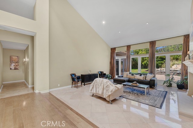 Detail Gallery Image 21 of 60 For 4228 Saddlecrest Ln, Westlake Village,  CA 91361 - 4 Beds | 3/1 Baths