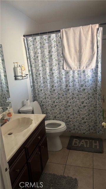 Detail Gallery Image 17 of 37 For 14327 Rodeo Dr, Victorville,  CA 92395 - 5 Beds | 3 Baths