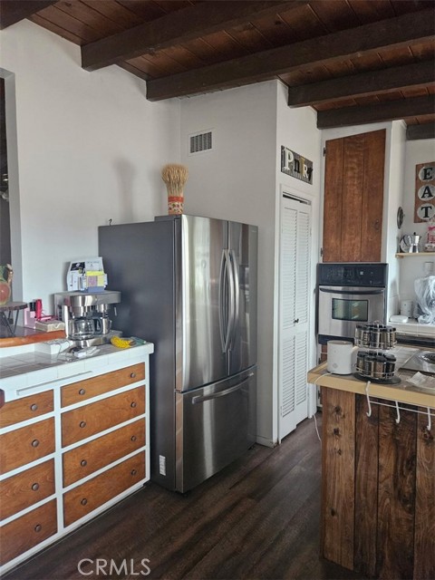 Detail Gallery Image 6 of 35 For 21431 Pine Ridge Ave, Apple Valley,  CA 92307 - 2 Beds | 1 Baths