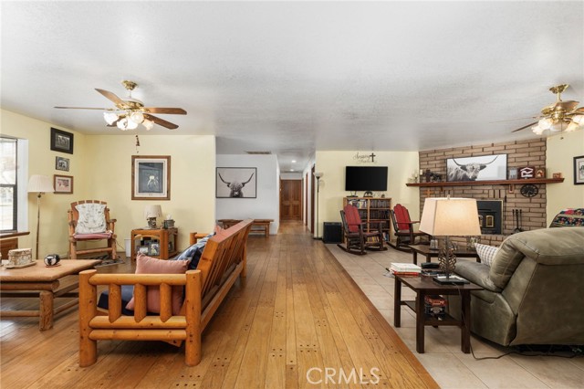 Detail Gallery Image 19 of 54 For 39500 Millwood #C,  Woodlake,  CA 93286 - 3 Beds | 2 Baths