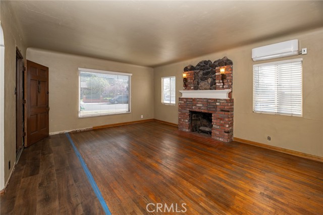 Detail Gallery Image 9 of 58 For 1823 N Rowan, Los Angeles,  CA 90032 - 3 Beds | 2 Baths