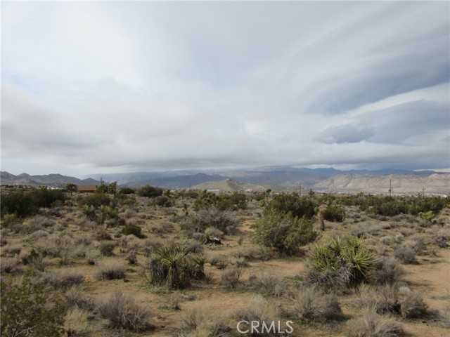 Detail Gallery Image 26 of 28 For 8626 La Contenta Rd, Yucca Valley,  CA 92284 - 2 Beds | 1 Baths