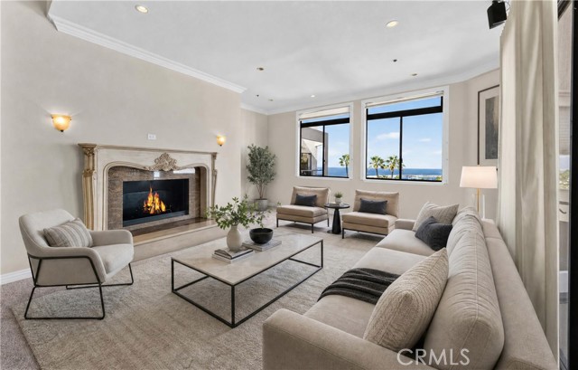 Living Room (Virtually staged) Living Room (Virtually staged)