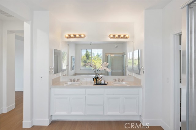 32035 Old Country Court, Winchester CA: https://media.crmls.org/medias/1818c9fd-1d7c-4ab4-a0f7-002850c4ecfc.jpg