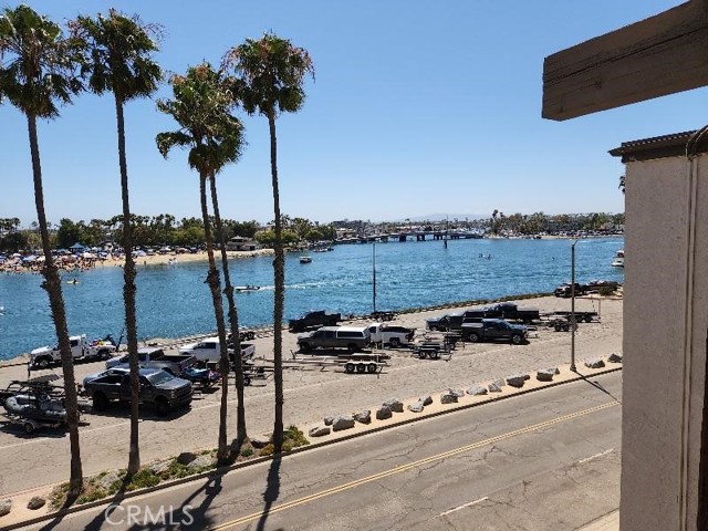 6221 Marina Pacifica N Drive, Long Beach CA: https://media.crmls.org/medias/1819c87a-3b10-4d73-95f9-f4727e220ac4.jpg