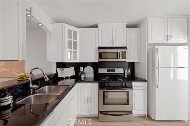 Detail Gallery Image 19 of 39 For 32 Kazan, Irvine,  CA 92604 - 3 Beds | 2 Baths