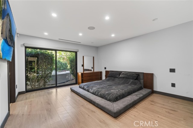 Detail Gallery Image 27 of 62 For 20431 Germain, Chatsworth,  CA 91311 - 5 Beds | 3/1 Baths