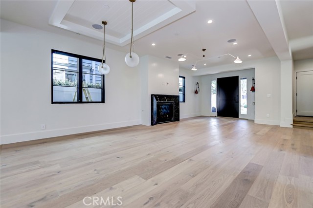 1825 Pacific Avenue, Manhattan Beach, California 90266, 5 Bedrooms Bedrooms, ,5 BathroomsBathrooms,Residential,Sold,Pacific,SB21268855