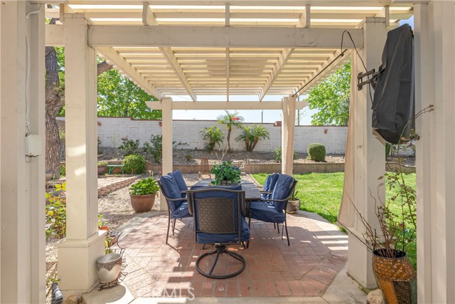 Detail Gallery Image 47 of 63 For 5527 Tenderfoot, Fontana,  CA 92336 - 4 Beds | 2/1 Baths