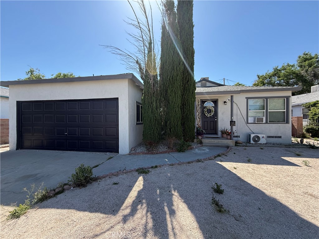 38321 Rosemarie Street