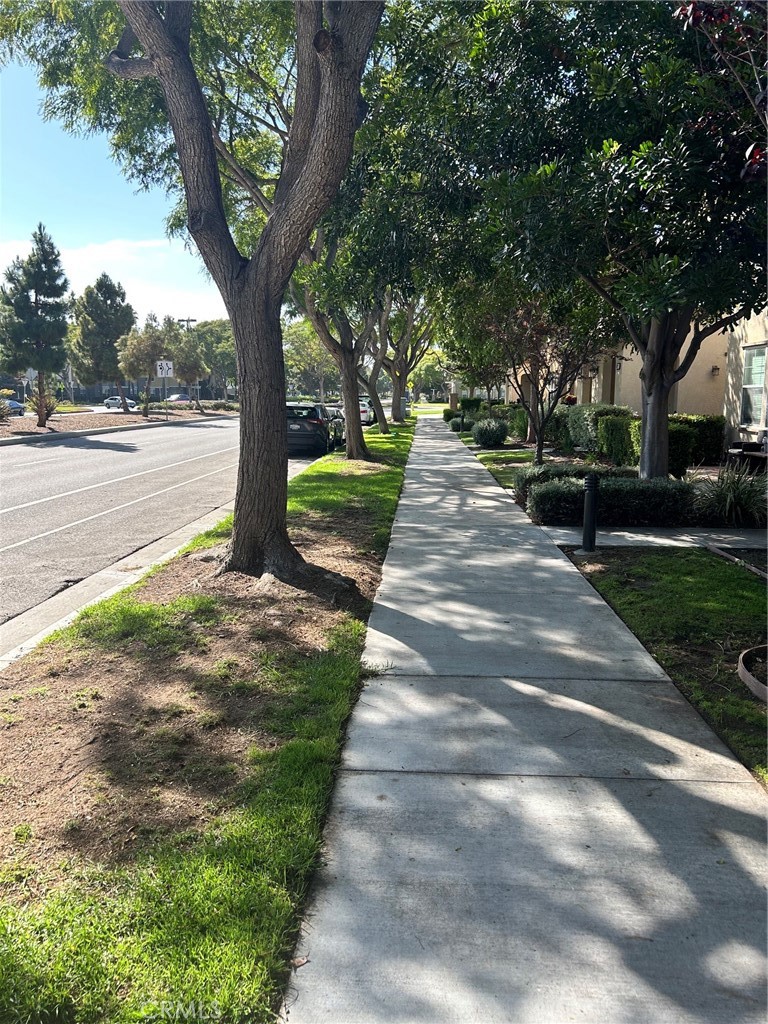 https://media.crmls.org/medias/181b7beb-cdfc-4388-b8a2-d9a33f067cd6.jpg?preset=X-Large