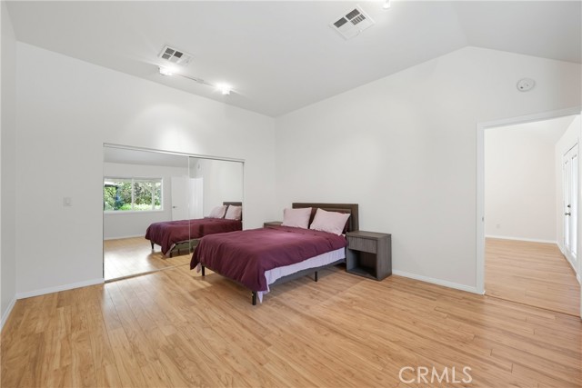 MLS #SR25224565 image #10