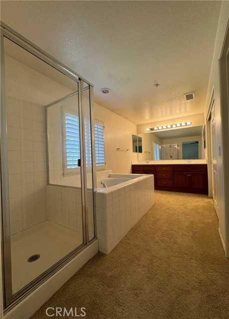 Detail Gallery Image 12 of 16 For 1665 Valley Falls Ave, Redlands,  CA 92374 - 4 Beds | 2/1 Baths