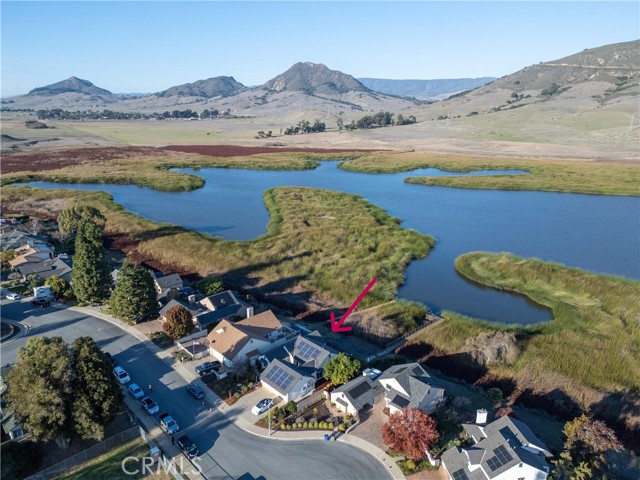 Detail Gallery Image 1 of 30 For 1044 Vista De Los Collados, San Luis Obispo,  CA 93405 - 4 Beds | 2 Baths