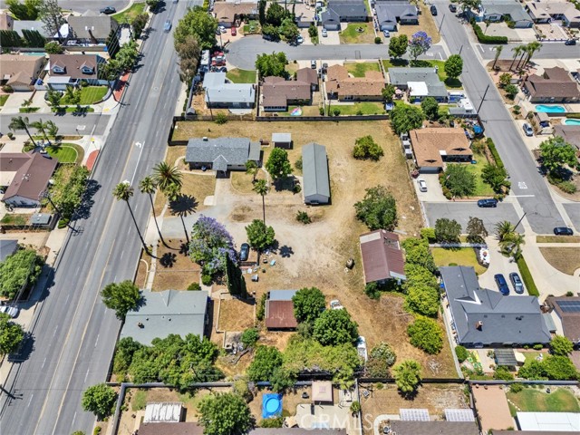 6910 Carnelian Street, Rancho Cucamonga CA: https://media.crmls.org/medias/181ccb25-f432-4bec-999f-5915e9fac580.jpg