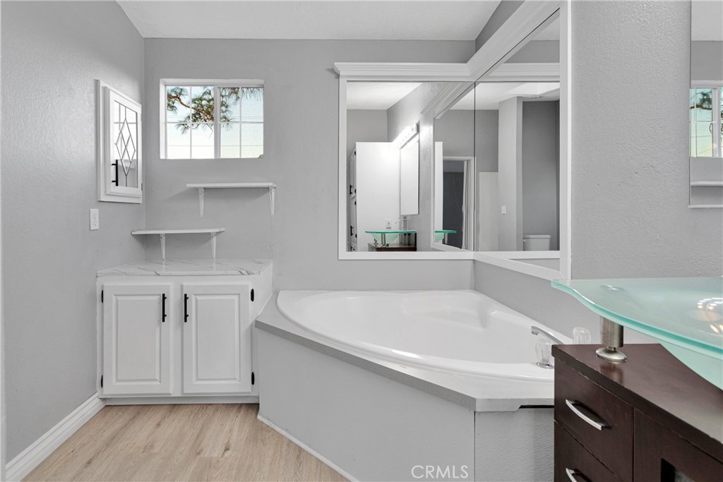 MLS #IV25255341 image #22