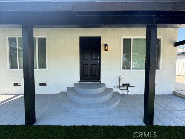 13931 Aztec Street, Sylmar CA: https://media.crmls.org/medias/181d24fc-bdd6-4478-81b9-b31ce5ecc6bf.jpg