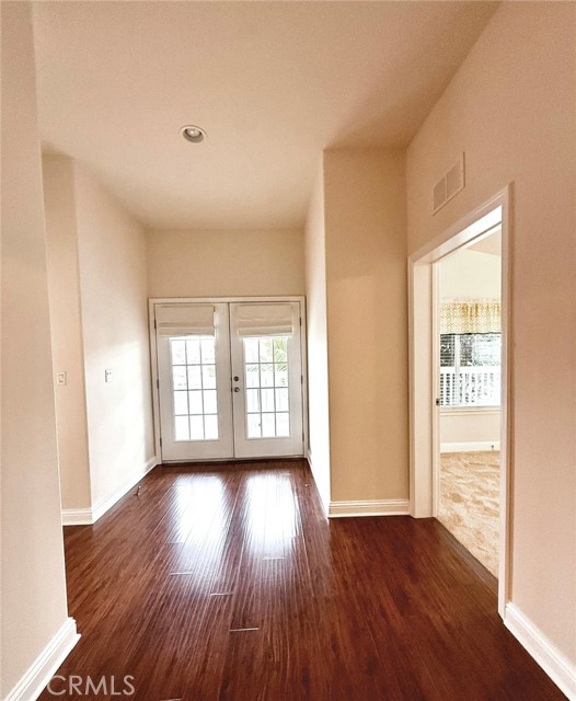 Detail Gallery Image 4 of 41 For 4382 Lahaina Dr, Huntington Beach,  CA 92649 - 3 Beds | 2 Baths