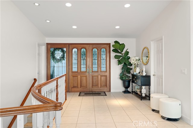 Detail Gallery Image 8 of 48 For 605 Palos Verdes Dr, Palos Verdes Estates,  CA 90274 - 4 Beds | 2/1 Baths