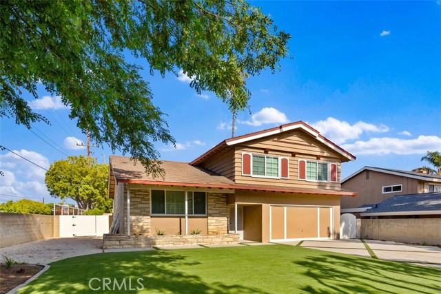 Detail Gallery Image 35 of 38 For 14012 Gershon Pl, Santa Ana,  CA 92705 - 3 Beds | 3 Baths