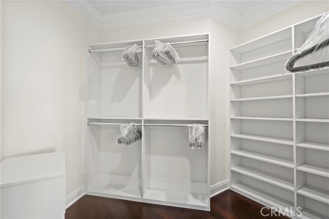 13320 Mulholland Drive, Beverly Hills CA: https://media.crmls.org/medias/181ea120-6c48-4b60-a932-a65523eae877.jpg