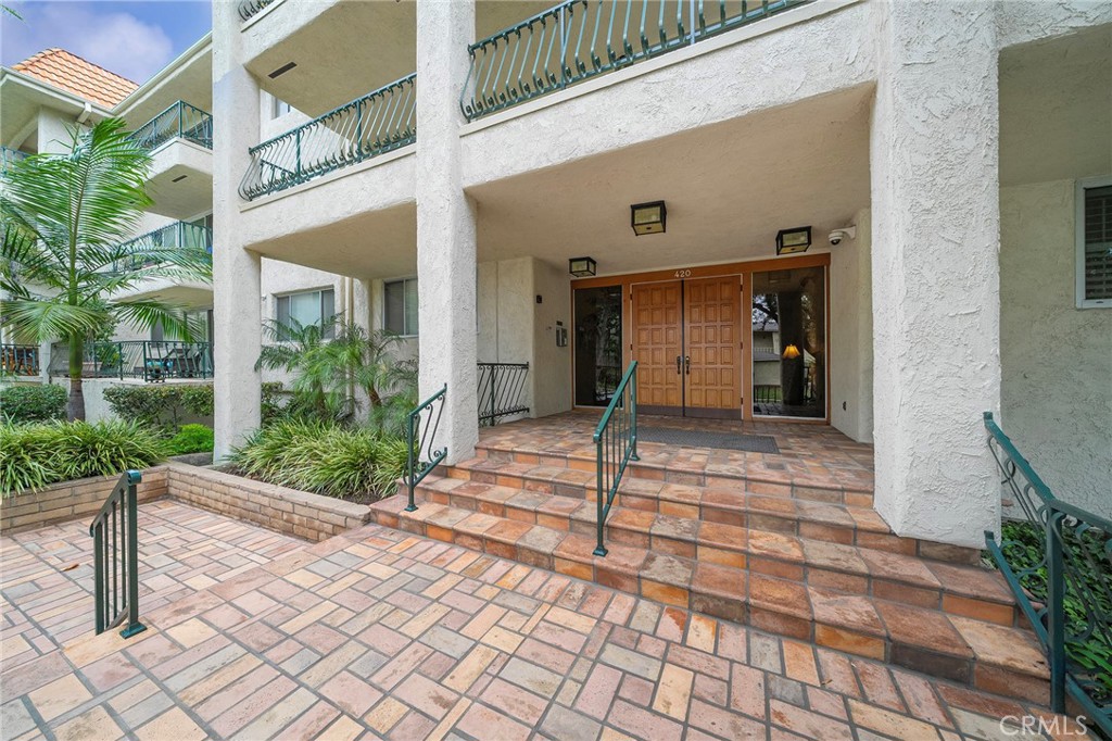 420 S Madison Avenue #205
