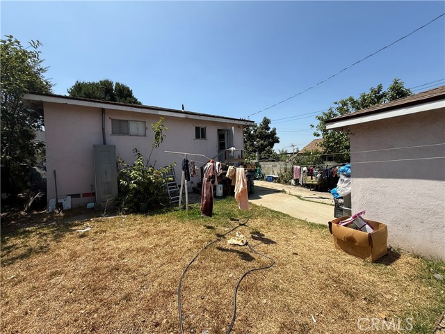 4041 Eagle Street, Los Angeles CA: https://media.crmls.org/medias/181edca0-2320-4fa3-a289-c0edae51bfd0.jpg