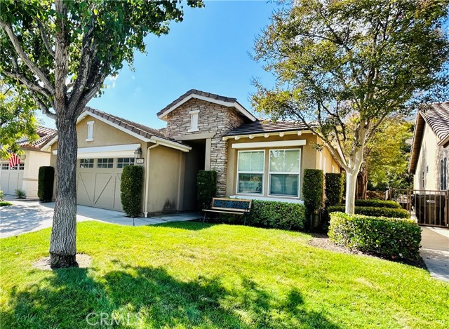 Detail Gallery Image 1 of 25 For 9143 Pinyon Point, Corona,  CA 92883 - 2 Beds | 2 Baths